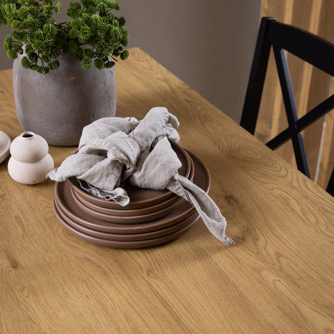 Peru Dining Table in Black and Oak